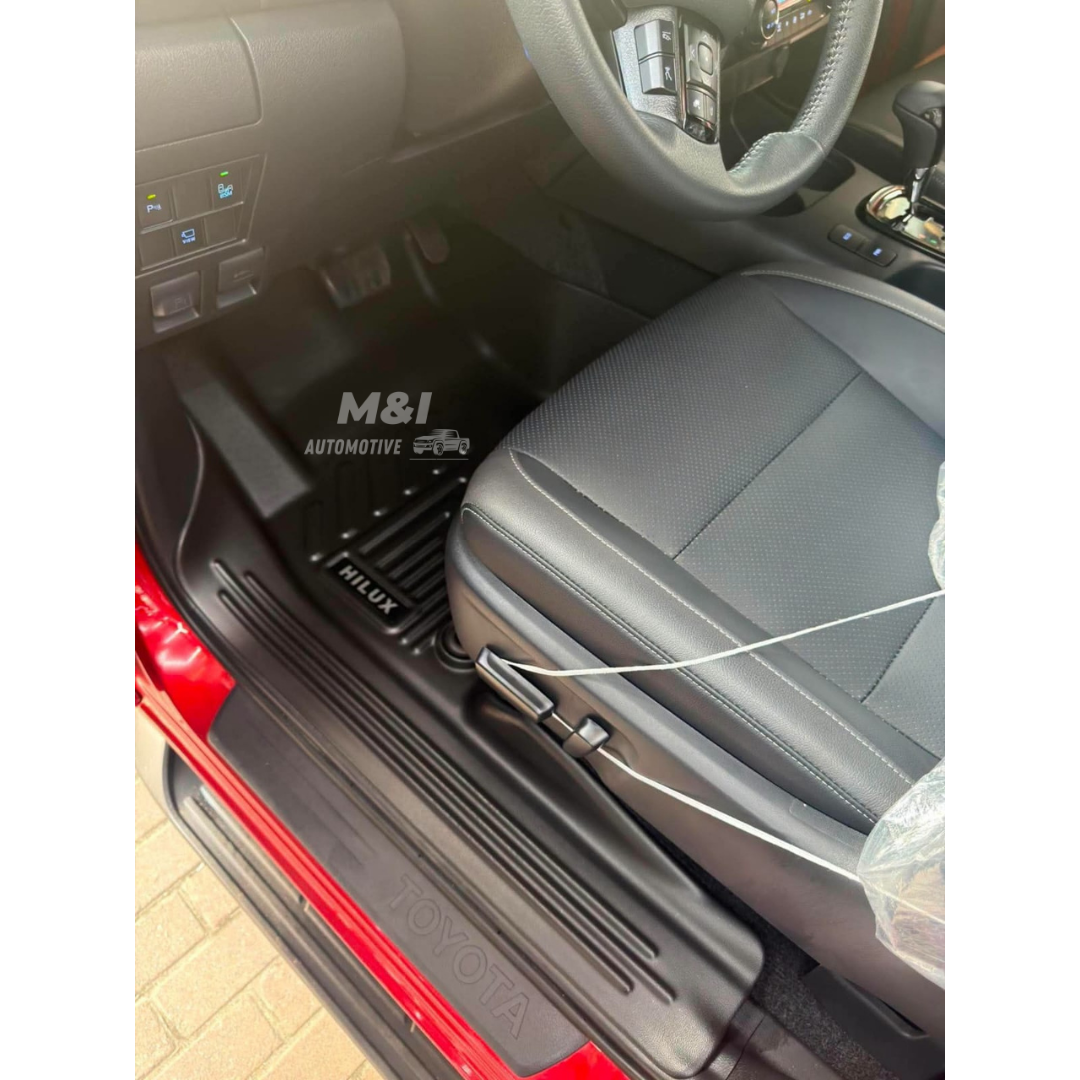 Pisos Bandeja 8D | Toyota Hilux 2016-2026